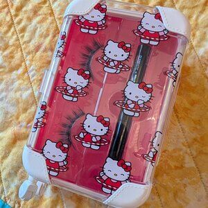 Glamnetic X Hello Kitty magnetic lashes